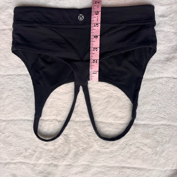 Lululemon Energy Bra Black Size 4 Medium Support Racerback Strappy - Picture 7 of 9